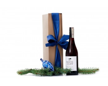 WHITE CLIFF  Pinot Noir & kartonik ozdobny ze wstążką