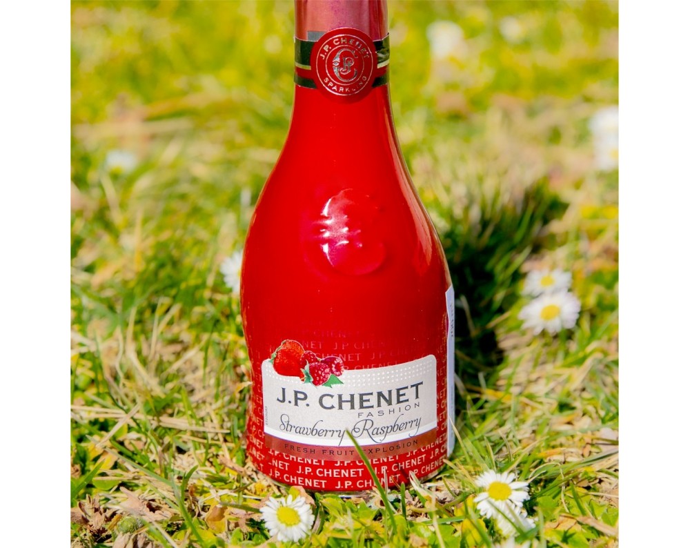 JP CHENET Fashion Strawberry Raspberry 0,2L JP CHENET Fashion Strawberry Raspberry 0,2L